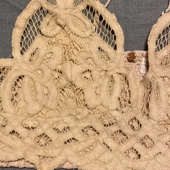 NWT Free People FP One Adella Lace Bralette In Nude NWT Size XS 32A-32B - Picture 4 of 16